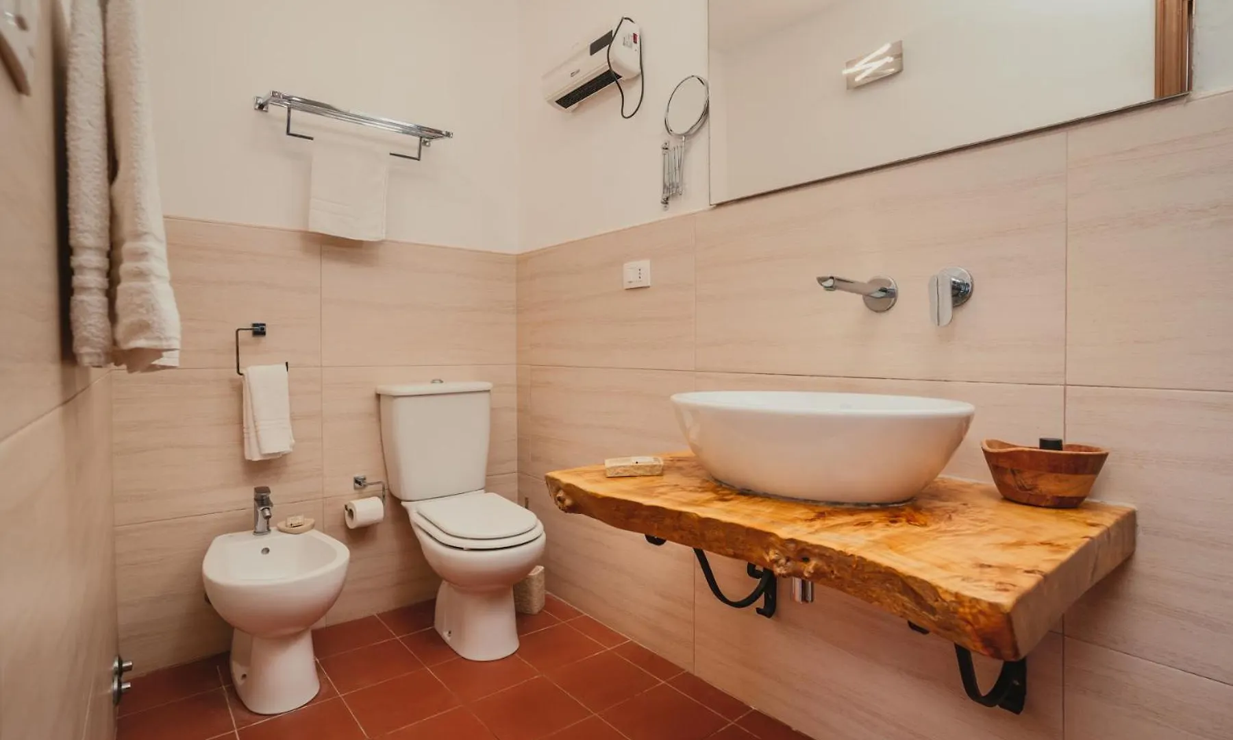 Hotel Villa Giulia Reitani 4*,  Italy